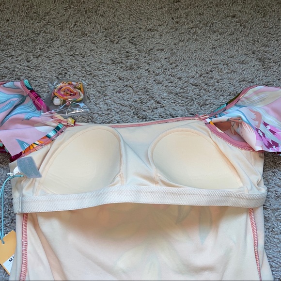 Kona Sol Off Shoulder Flounce 1pc Swimsuit sz Med - Picture 7 of 10